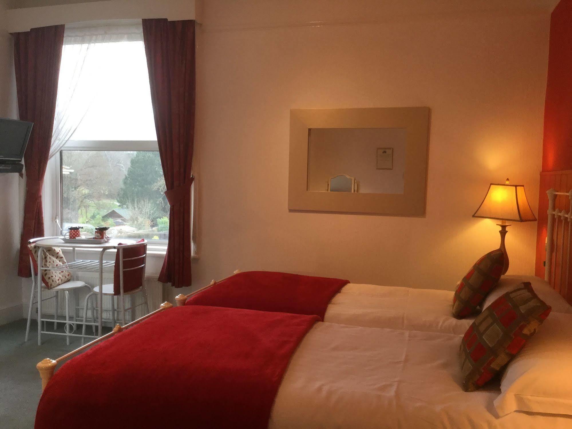 The Groveside Guest House Сидмаут Экстерьер фото
