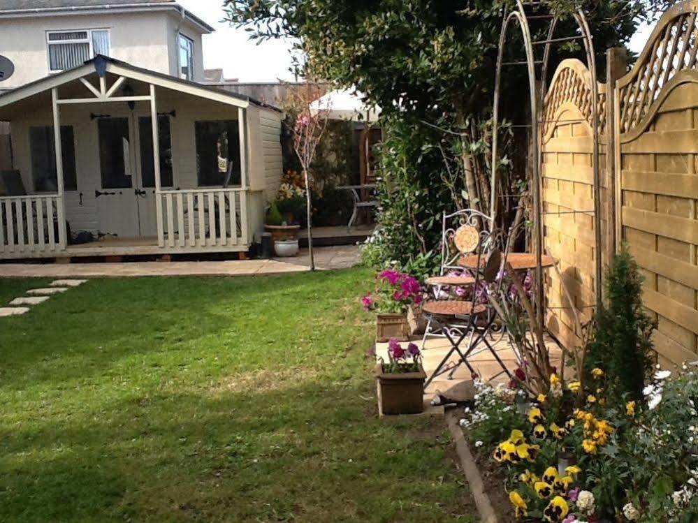 The Groveside Guest House Сидмаут Экстерьер фото